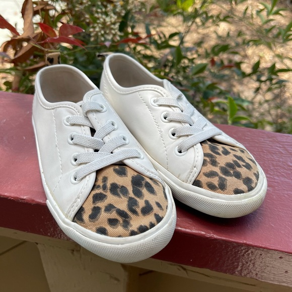 Old Navy toddler girl slip on sneakers size 10 - Picture 5 of 7